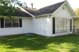 803 Briarmeadow Ave, Friendswood, TX 77546 - Photo 24