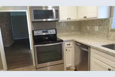 803 Briarmeadow Avenue, Friendswood, TX 77546 - Photo 8