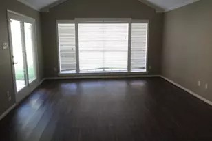 803 Briarmeadow Ave, Friendswood, TX 77546 - Photo 12