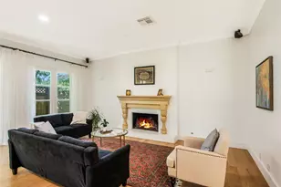 354 Tealwood Dr, Houston, TX 77024 - Photo 10