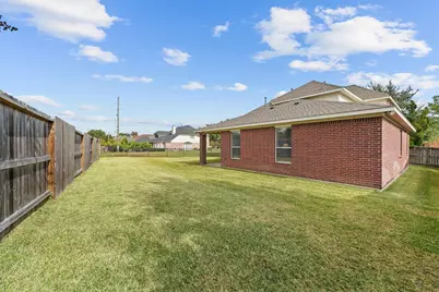 15702 Bellforest Court, Houston, TX 77044 - Photo 34