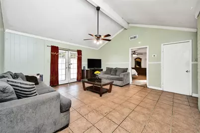 12026 Sela Ln, Houston, TX 77072 - Photo 12