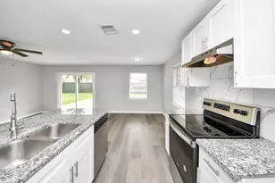 4114 Fairgreen Ln, Houston, TX 77047 - Photo 20