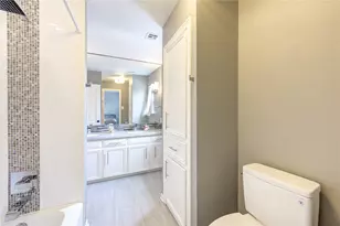 15739 Fleetwood Oaks Dr, Houston, TX 77079 - Photo 32