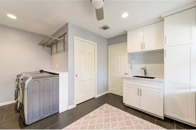15739 Fleetwood Oaks Drive, Houston, TX 77079 - Photo 24