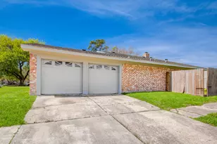 13747 Rampchester Ln, Houston, TX 77015 - Photo 2