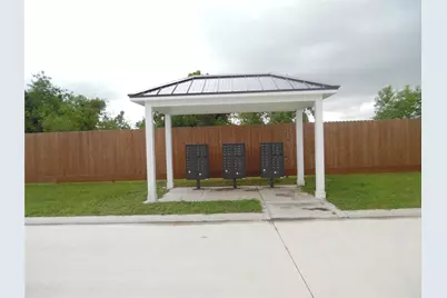 15502 Cypress Point Lane, Santa Fe, TX 77517 - Photo 2