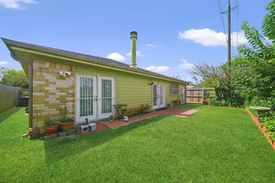 10723 Emery Drive, Houston, TX 77099 - Photo 26