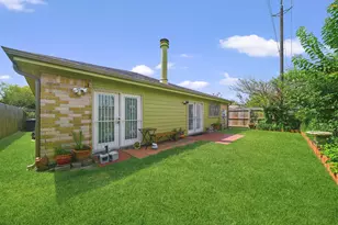 10723 Emery Dr, Houston, TX 77099 - Photo 26