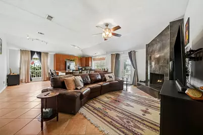 10723 Emery Drive, Houston, TX 77099 - Photo 8