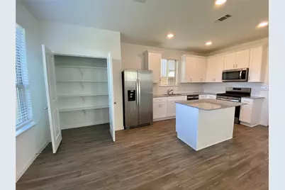 21114 Dolphin Bay Lane, Cypress, TX 77433 - Photo 10