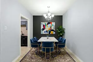 661 Bering Dr, Houston, TX 77057 - Photo 4