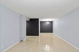 661 Bering Dr, Houston, TX 77057 - Photo 12