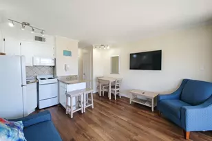 6102 Seawall Blvd, Galveston, TX 77551 - Photo 16
