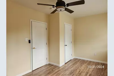 703 N Avenue B, Freeport, TX 77541 - Photo 12
