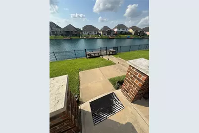 2719 Lake Villa Dr Drive, Missouri City, TX 77459 - Photo 2