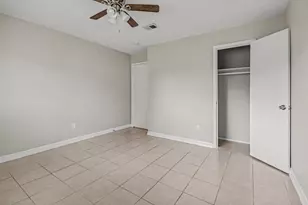 11226 Sagemeadow Ln, Houston, TX 77089 - Photo 14