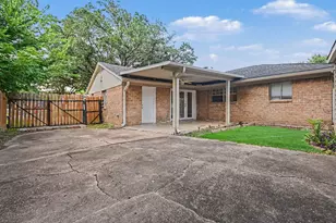 11226 Sagemeadow Ln, Houston, TX 77089 - Photo 24