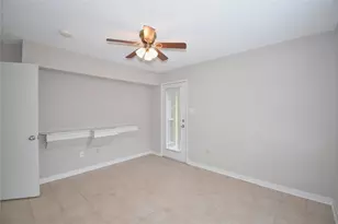 2121 Hepburn St, Houston, TX 77054 - Photo 18