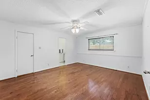 1327 Castle Hill Trail, Kingwood, TX 77339 - Photo 16