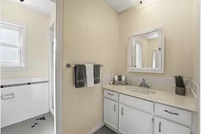 1327 Castle Hill Trail, Kingwood, TX 77339 - Photo 18