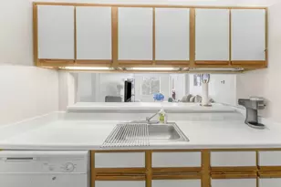 527 Southwest Pkwy, College Station, TX 77840 - Photo 10