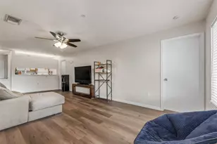 527 Southwest Pkwy, College Station, TX 77840 - Photo 8