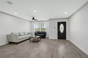 17114 Hall Shepperd Rd, Houston, TX 77049 - Photo 4