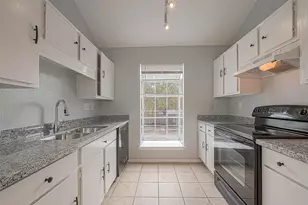9809 Richmond Ave, Houston, TX 77042 - Photo 20