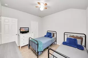 7615 Tye Creek Ln, Richmond, TX 77469 - Photo 12
