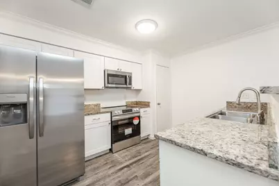 1908 Avenue B, Katy, TX 77493 - Photo 10