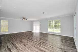 1908 Avenue B, Katy, TX 77493 - Photo 6
