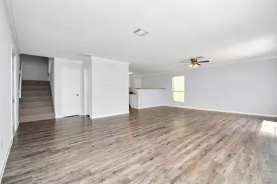 1908 Avenue B, Katy, TX 77493 - Photo 4