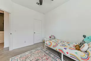 339 Friesian Ct, Alvin, TX 77511 - Photo 20