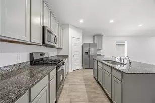 31627 Featherstone Trl, Fulshear, TX 77441 - Photo 6