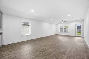 31627 Featherstone Trl, Fulshear, TX 77441 - Photo 8