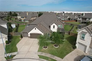 1106 Vivid Cres Ct, Katy, TX 77494 - Photo 2
