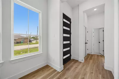 7900 Bowen Street, Houston, TX 77051 - Photo 4
