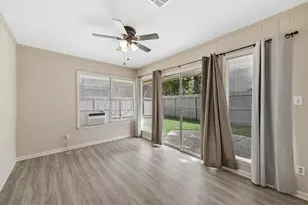 5411 Evergreen St, Bellaire, TX 77401 - Photo 6