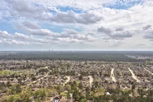 2306 Carriage Run E, Conroe, TX 77384 - Photo 48