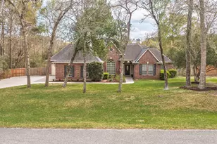 2306 Carriage Run E, Conroe, TX 77384 - Photo 38