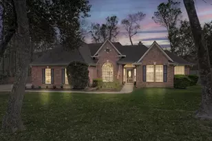 2306 Carriage Run E, Conroe, TX 77384 - Photo 1