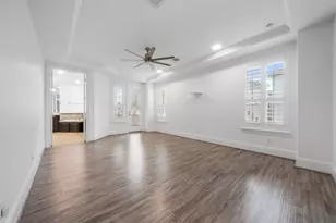 908 Amelia St, Sugar Land, TX 77478 - Photo 16