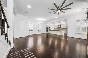 908 Amelia St, Sugar Land, TX 77478 - Photo 6