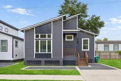 2614 Noble Street, Houston, TX 77026 - Photo 2