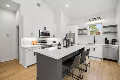 2614 Noble Street, Houston, TX 77026 - Photo 8