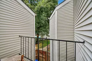 9809 Richmond Ave, Houston, TX 77042 - Photo 24