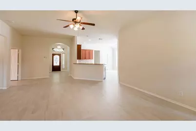 7003 Kendall Lake Court, Richmond, TX 77407 - Photo 8