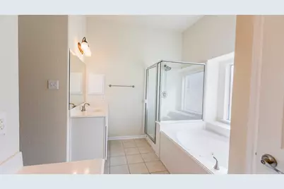 7003 Kendall Lake Court, Richmond, TX 77407 - Photo 14