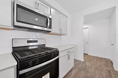 24046 Kentwood Springs Drive, Spring, TX 77373 - Photo 14